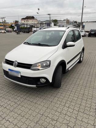 VOLKSWAGEN CROSSFOX 1.6 MI FLEX 8V 4P AUTOMATIZADO VOLKSWAGEN CROSSFOX 1.6 MI FLEX 8V 4P AUTOMATIZADO